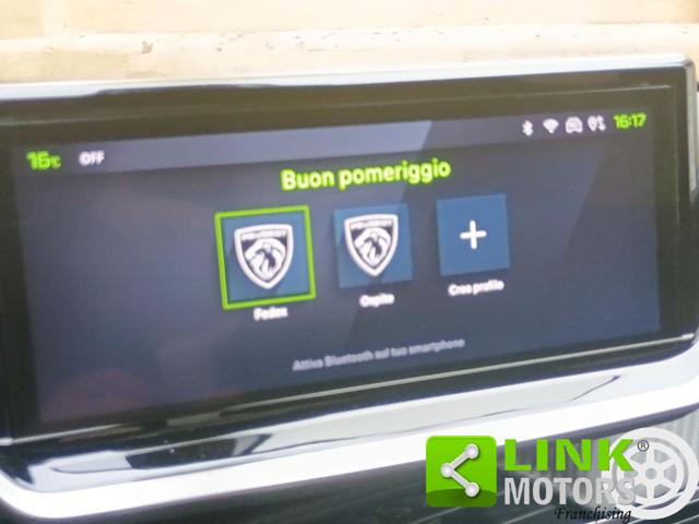 PEUGEOT 2008 usata, con Volante multifunzione