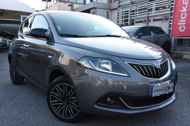 LANCIA Ypsilon usata, con Airbag