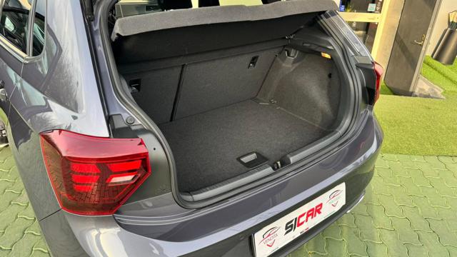 VOLKSWAGEN Polo usata, con Sedile posteriore sdoppiato