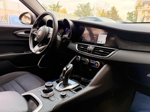 ALFA ROMEO Giulia usata, con ESP