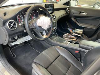 MERCEDES-BENZ GLA 180 usata, con Filtro antiparticolato