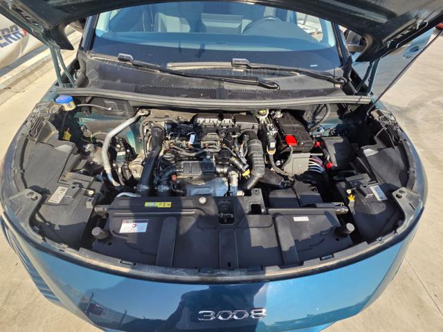 PEUGEOT 3008 usata, con Telecamera per parcheggio assistito