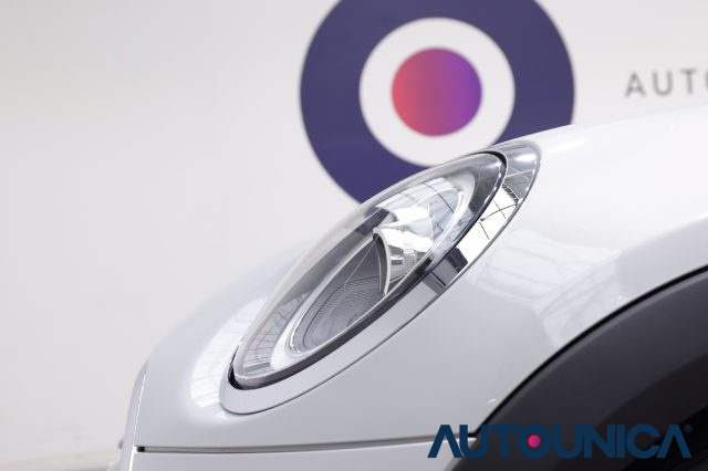 MINI Cooper usata, con USB