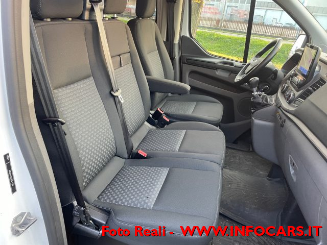 FORD Tourneo Custom usata, con Specchietti laterali elettrici