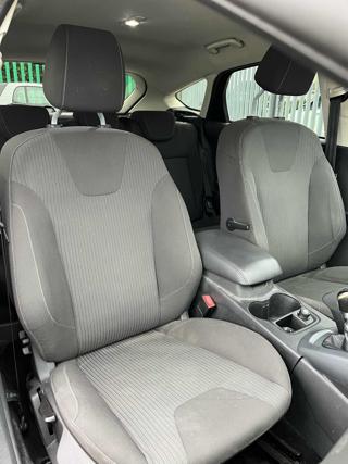 FORD Focus usata, con Autoradio