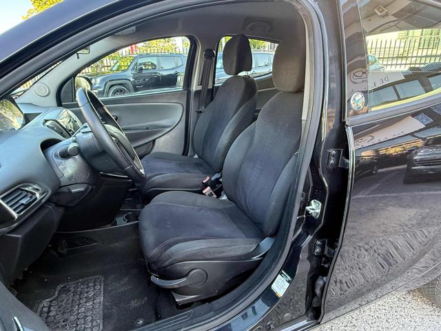 LANCIA Ypsilon usata, con Servosterzo