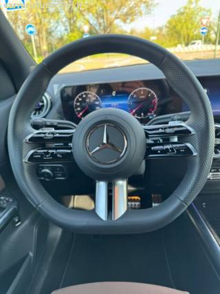 MERCEDES-BENZ GLA 200 usata, con Sedili sportivi