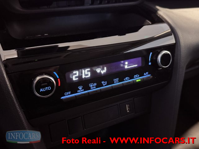 TOYOTA Yaris Cross usata, con Sistema di navigazione