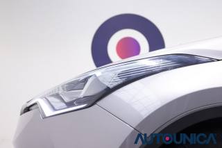 TOYOTA C-HR usata, con USB