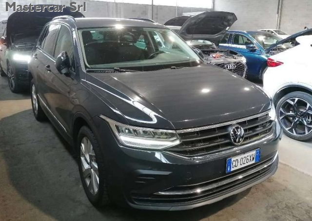 VOLKSWAGEN Tiguan usata, con Alzacristalli elettrici