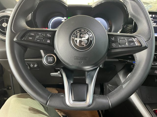 ALFA ROMEO Tonale usata, con Park Distance Control
