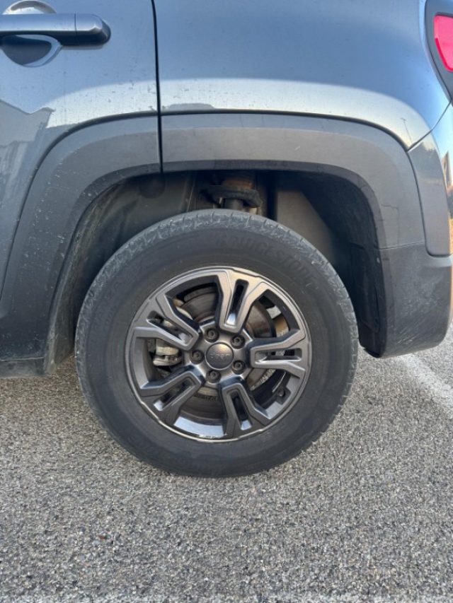 JEEP Renegade usata, con Autoradio