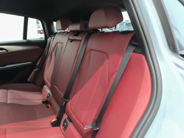 BMW X4 usata, con Volante in pelle