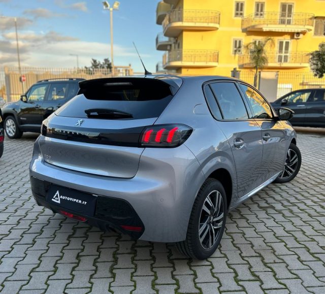 PEUGEOT 208 usata, con Boardcomputer