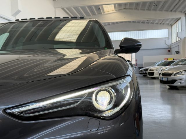 ALFA ROMEO Stelvio usata, con Sistema di navigazione