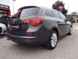 OPEL Astra usata, con Autoradio