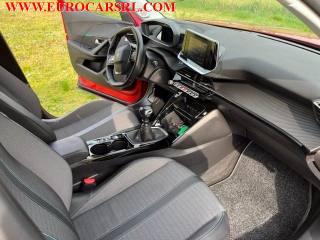 PEUGEOT 2008 usata, con Volante multifunzione