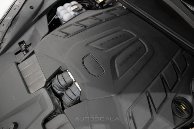 PORSCHE Cayenne usata 92