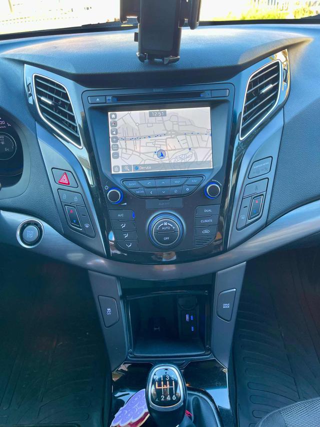 HYUNDAI i40 usata, con Controllo trazione