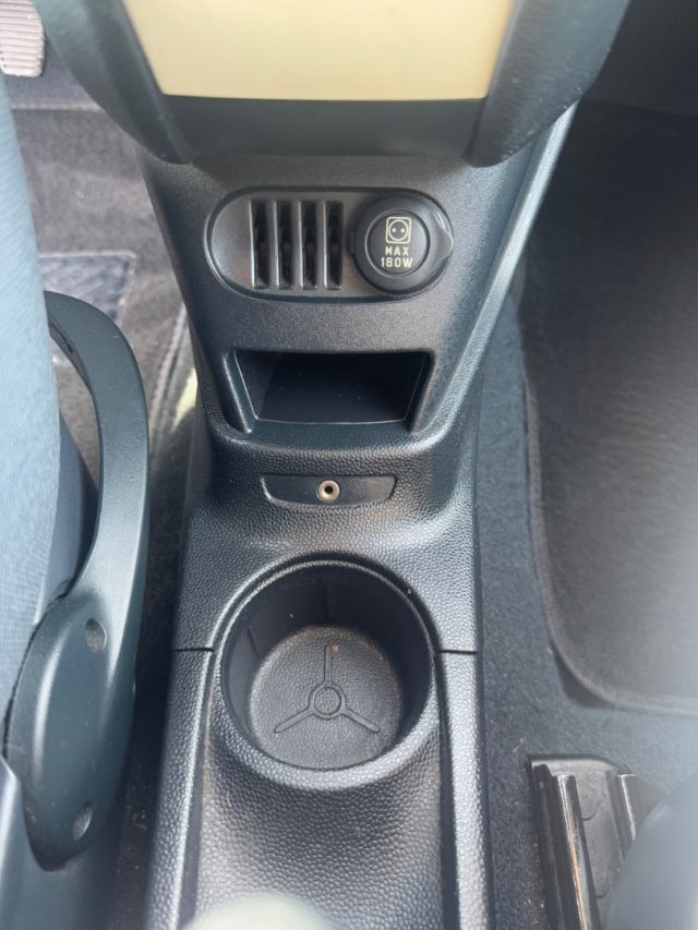 FORD Ka+ usata, con Servosterzo