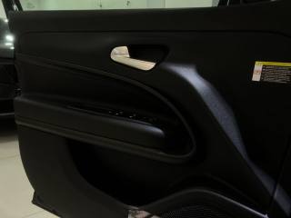 JEEP Avenger usata, con Fari Xenon