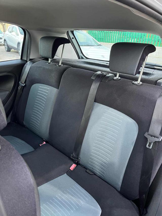 FIAT Grande Punto usata, con Autoradio