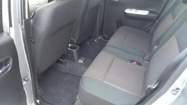 SUZUKI Ignis usata, con Sistema di navigazione