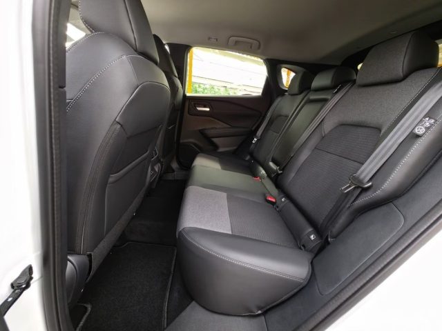 NISSAN Qashqai usata, con Autoradio