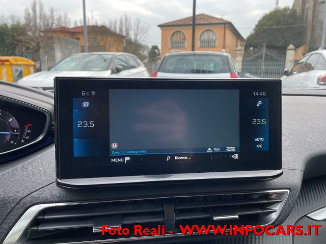 PEUGEOT 3008 usata, con Park Distance Control