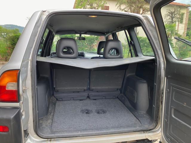 TOYOTA RAV 4 usata, con Controllo trazione