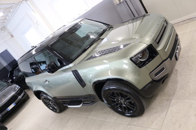 LAND ROVER Defender usata 28
