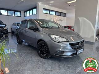 OPEL Corsa usata, con Airbag laterali
