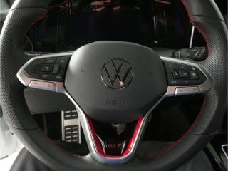 VOLKSWAGEN Golf usata, con ESP