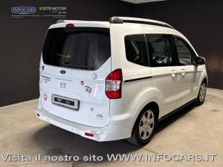 FORD Tourneo Courier usata, con Airbag Passeggero