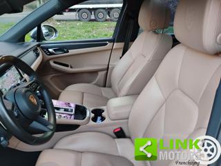 PORSCHE Macan usata, con Luci diurne