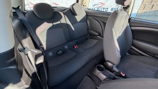 MINI One usata, con Autoradio