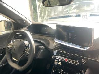 PEUGEOT 2008 usata, con Controllo trazione