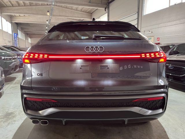 AUDI Q5 usata, con Autoradio