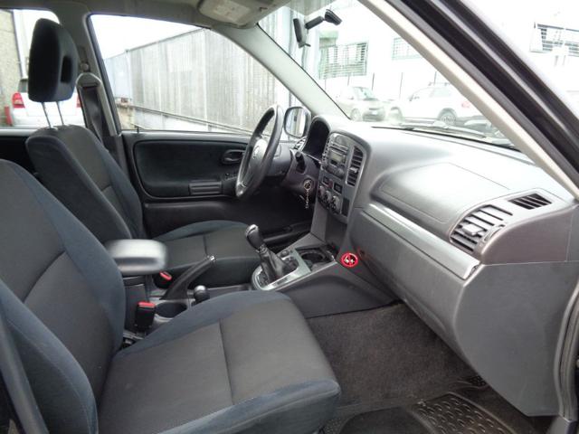SUZUKI Grand Vitara usata, con Fendinebbia
