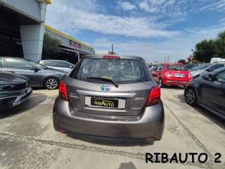 TOYOTA Yaris usata, con Controllo trazione