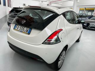 LANCIA Ypsilon usata, con Controllo trazione