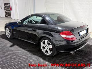 MERCEDES-BENZ SLK 200 usata, con Airbag