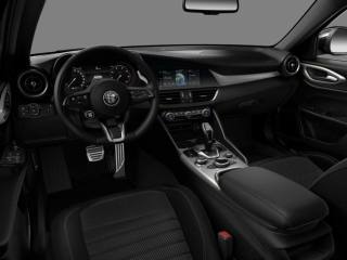 ALFA ROMEO Giulia usata, con Autoradio