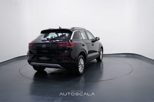 VOLKSWAGEN T-Roc usata, con Cerchi in lega