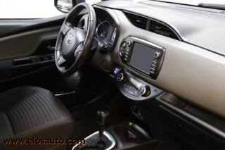 TOYOTA Yaris usata, con USB