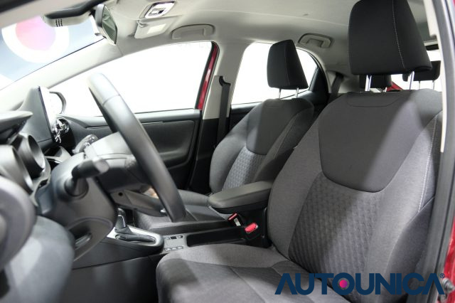 TOYOTA Yaris usata, con Cerchi in lega