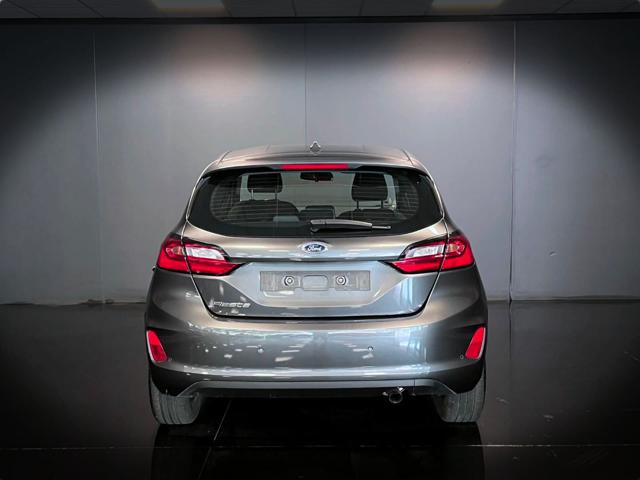 FORD Fiesta usata, con Autoradio