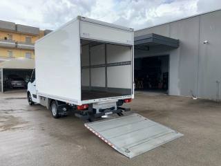 RENAULT Master usata, con Fari LED