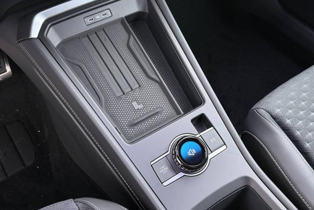 VOLKSWAGEN T-Roc usata, con Alzacristalli elettrici
