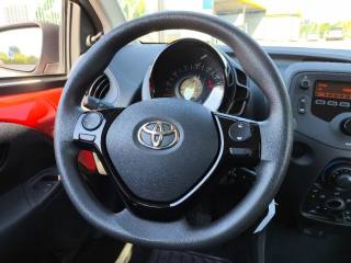 TOYOTA Aygo usata 11